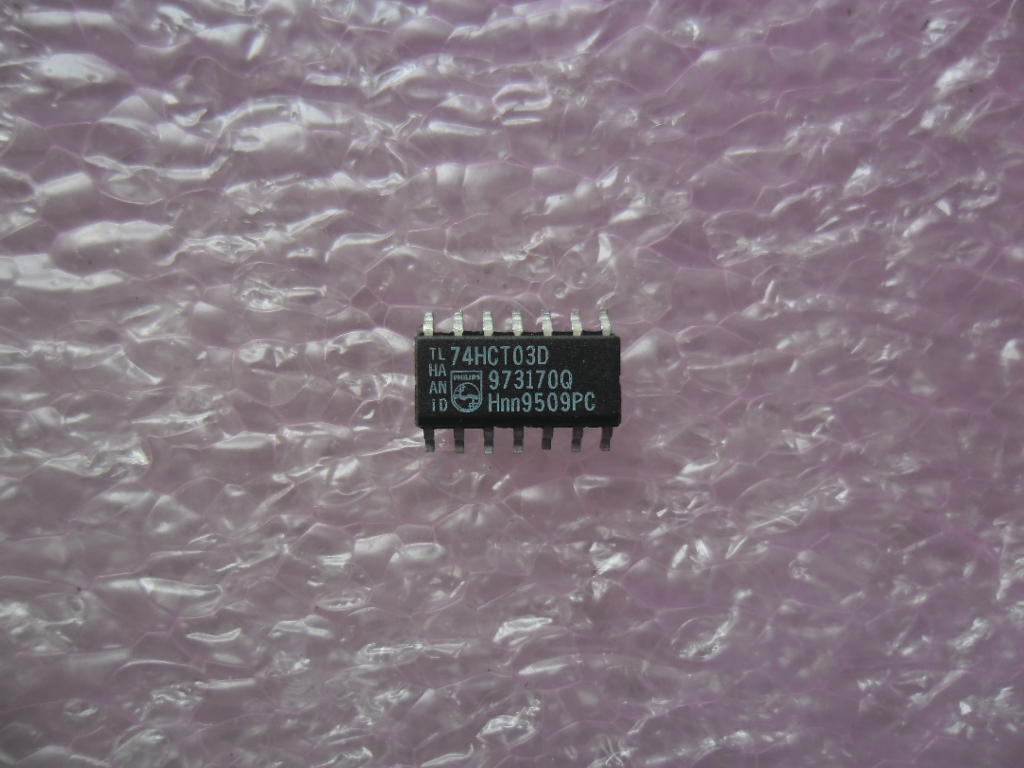 74HCT03D / 74HCT03D,653 / CD74HCT03MT: QUAD 2-IN NAND GATE OPEN COLLECTOR OUTPUT SOIC-14