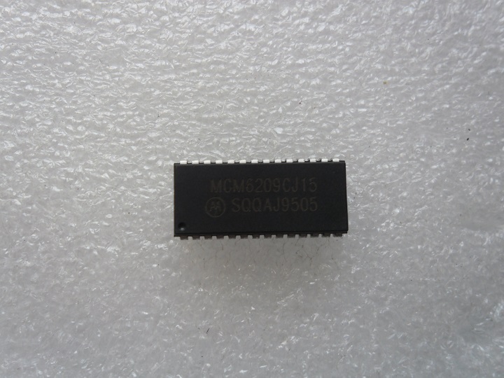 MCM6209CJ15: 64K x 4 Bit Fast Static RAM With Output Enable SOJ28
