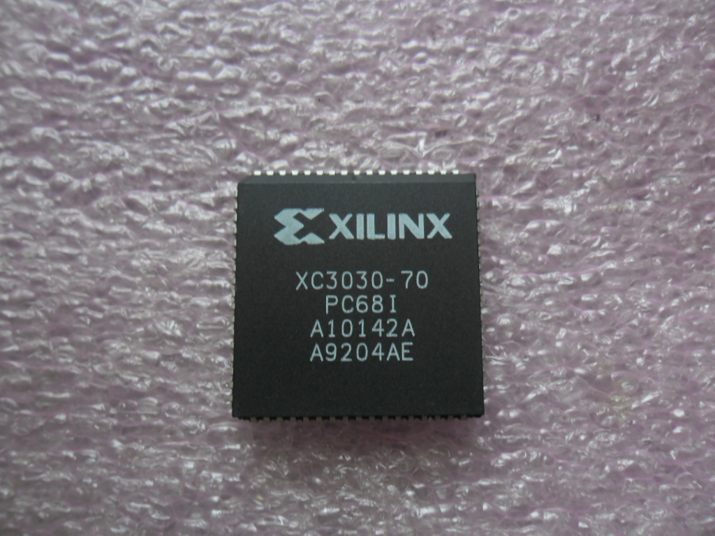 XC3030-70 PC68I: Field-Programmable Gate Array LOGIC CL 3000GAT PLCC-68 SOCKET PULLS as new 120day warranty