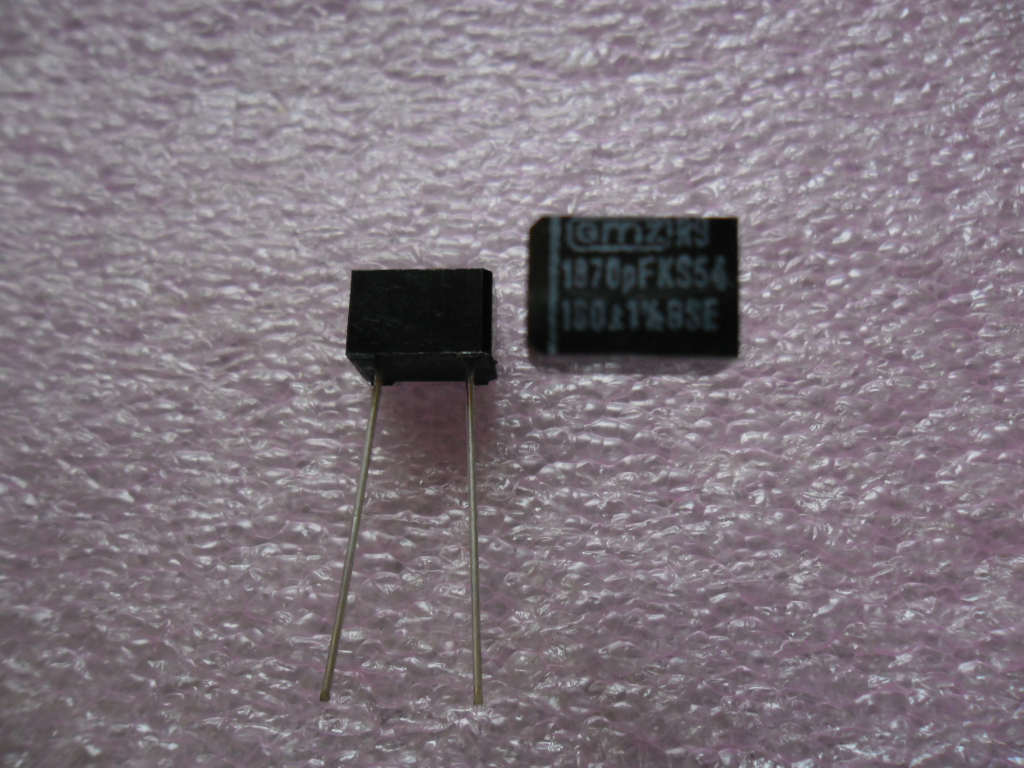 FKS54 1.87NF 1870PF 160V 1870P/160V 1% HIGH PRECISION STYROFLEX CAPACITOR POLY RADIAL FILM CAP: 8x12mm P7.5mm