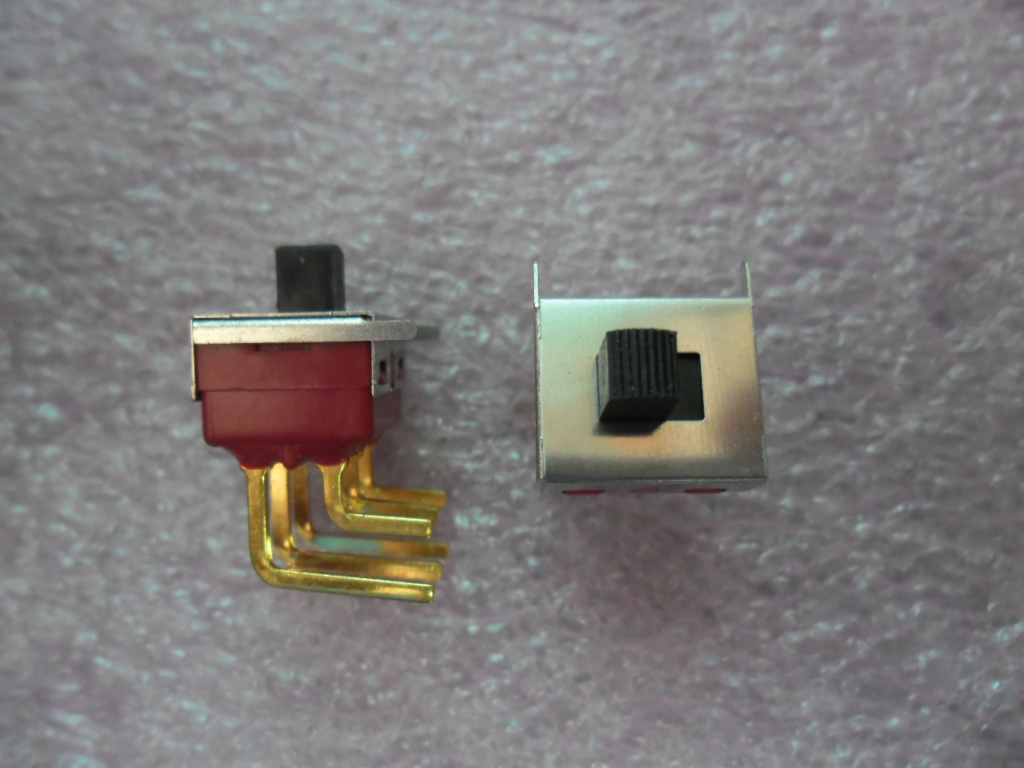 5MD1S1M6RE / 500M6S1M2R2E = 1201M2S3ABE2 > 1201M2S3AQE2: SLIDE SWITCH DPDT 6Pin ON-ON RA PCB 5A 125VAC GOLD PINS SES865220