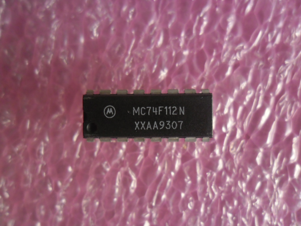 MC74F112N = 74F112PC = SN74F112N: DUAL JK FLIP-FLOP W/PRESET DIP-16 NEW ORIGINAL obsolete = 74F112PC SN74F112N