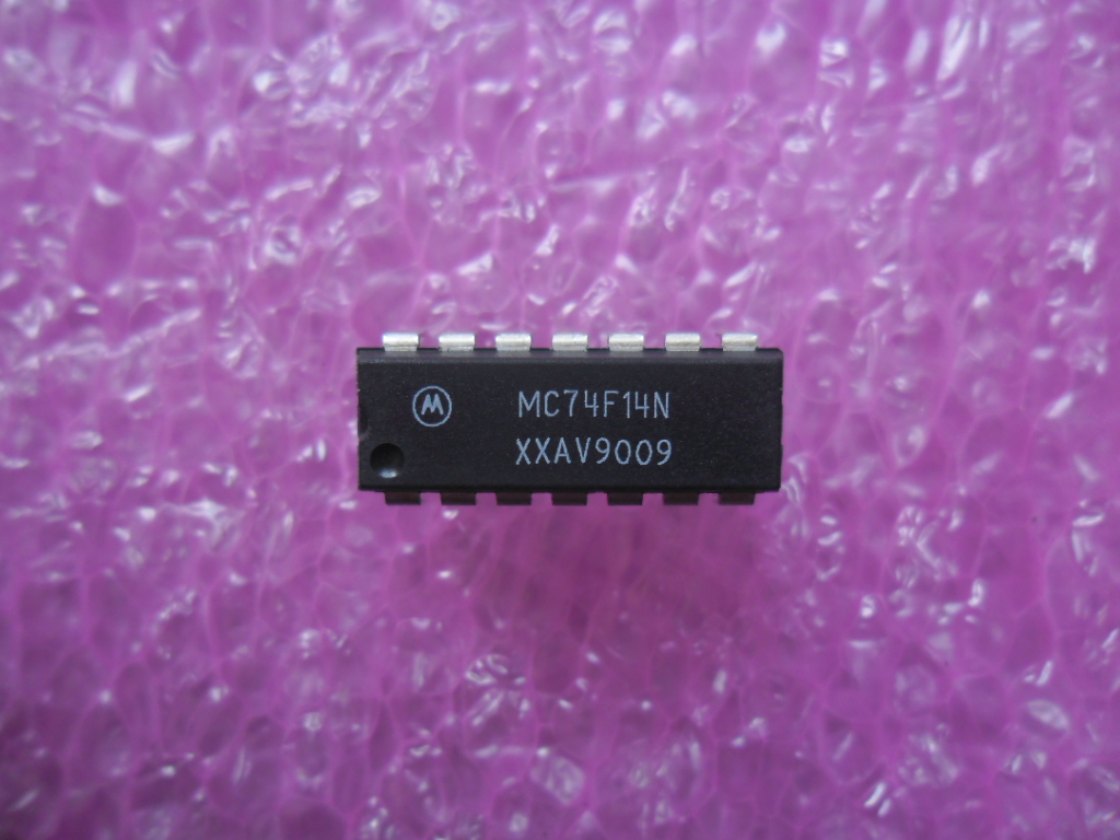 MC74F14N: Hex inverter Schmitt trigger DIP-14