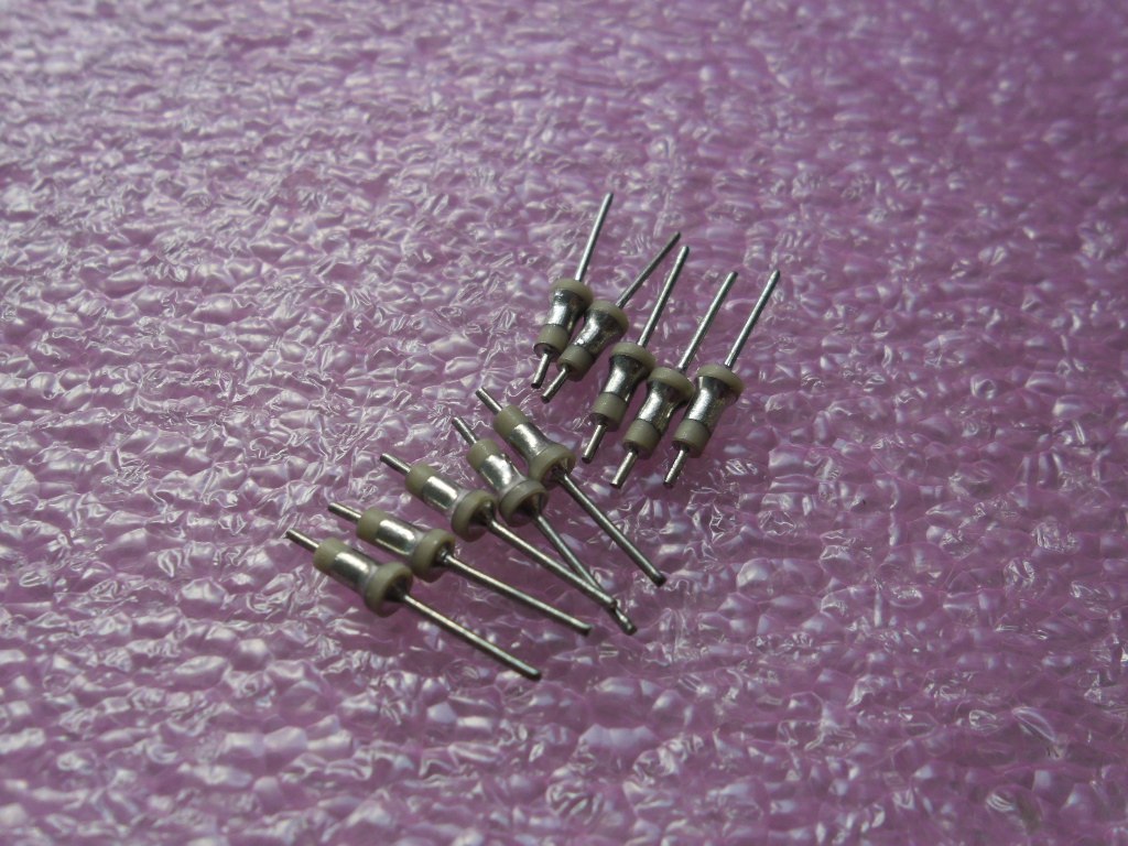 BDBQ-3-01 1.00NF/.50/20% / 27000019100: Panel Mount FEED THROUGH CAPACITOR 1000PF 1nF 250V