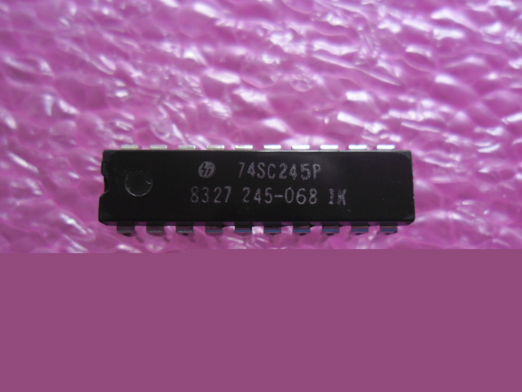 IC Schottky CMOS Octal Bus TRANSCEIVER 3-State DIP-20 (74SC245P), image 1