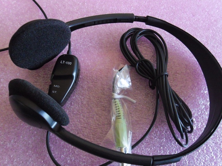 LT-100 MULTI MEDIA HEADPHONES EARPHONES PLUG 3.5MM STEREO: LT-100 Headphones with Volume Control 300cm אזניות ספוג -על האוזן+מתג מונו/סטראו+ווליום 3 מטר אורך חוט