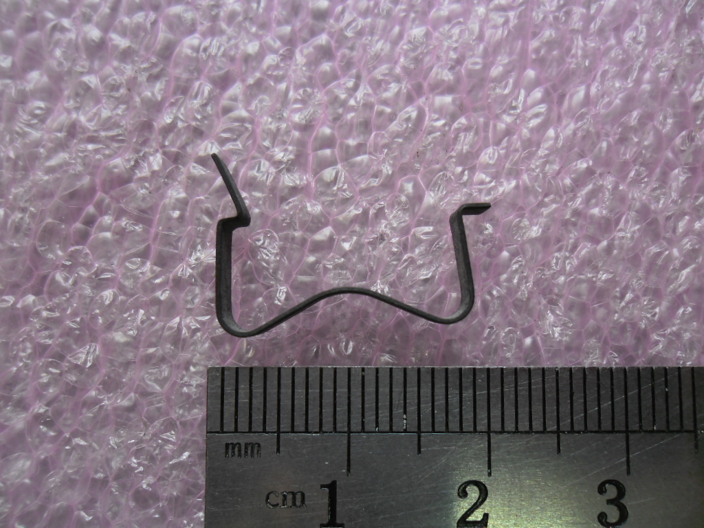 W935 CLIP SPRING COUPLER: Spring COUPLER TIE-IN CLIP FOR PCB/COMPONENT 17x8x3mm