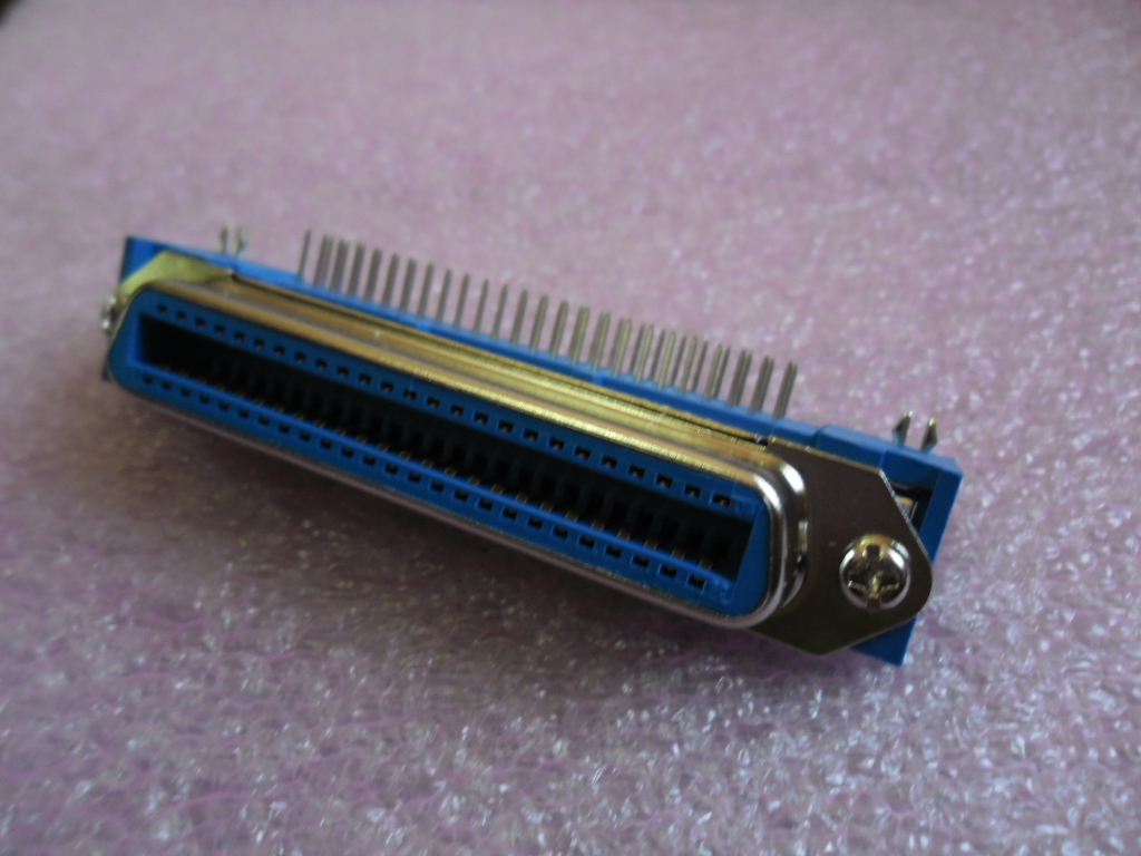 CENTRONICS CONNECTOR 50PIN FEMALE RA PCB: BLUE 82x24x10mm AAVID