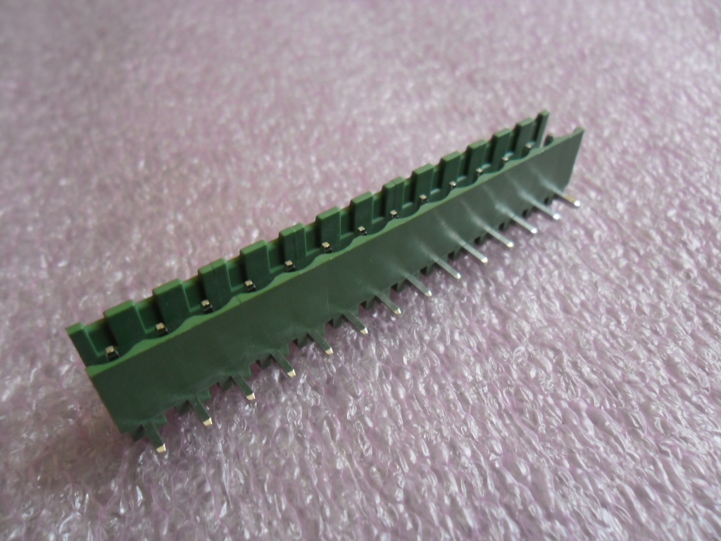 2EHDR-14P = TLPH-300R-14P / KOBICONN P142EHDRCH-E: 2EHD Header STACKABLE Plugable 5.08mm TERMINAL BLOCK 14-PIN MALE RA PCB Green