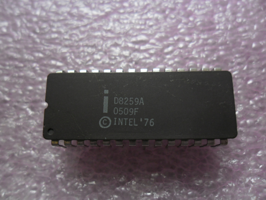 D8259A CERAMIC INTEL: IC PROGRAMABLE INTERRUPT CONTROLLER CERAMIC DIP-28 Used PULLS