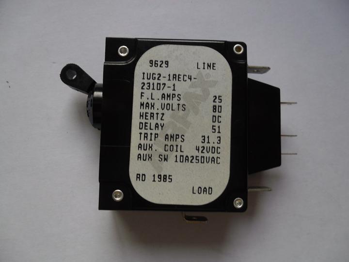 IUG2-1REC4-23107-1: SEMI AUTOMATIC CIRCUIT BREAKER 10A / 250VAC , 25A / 80VDC Contactor