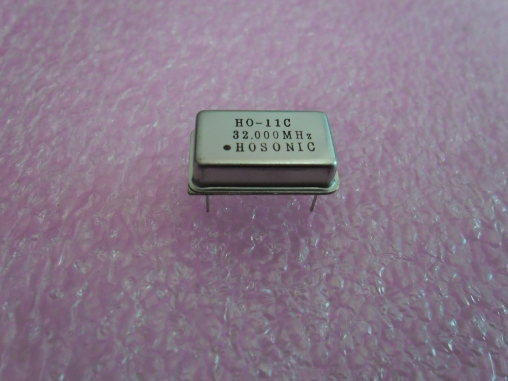H0-11C 32.000MHZ 32MHZ DIP-14 CRYSTAL CLOCK OSCILLATOR: 32.000MHZ DIP-14 CRYSTAL CLOCK OSCILLATOR